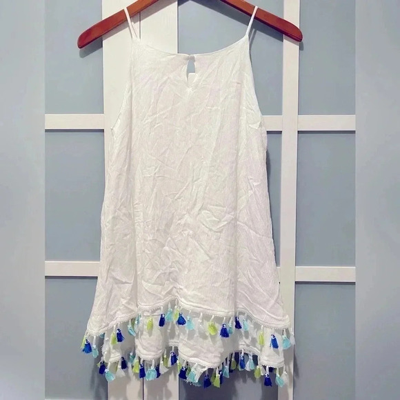 Hailey Lyn Sleeveless Layered Halter Tank Coverup White Colorful Tassels S EUC - Picture 3 of 8
